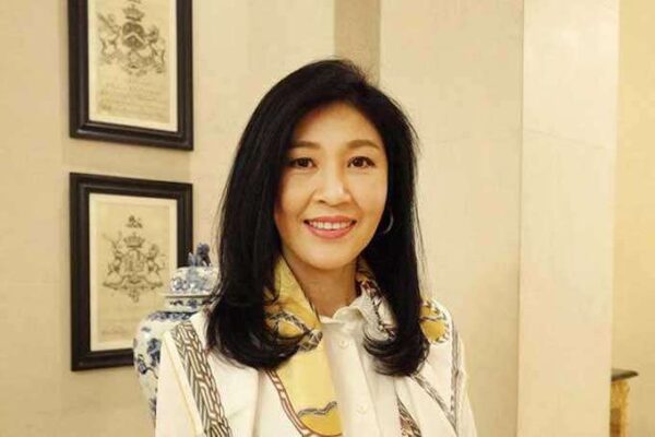 Yingluck Shinawatran odottamaton ulostulo