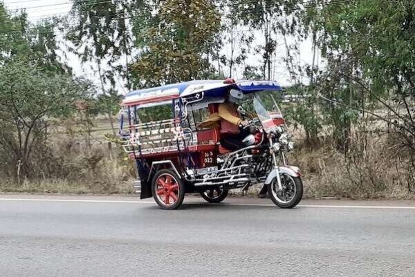 Julkinen liikenne Thaimaassa